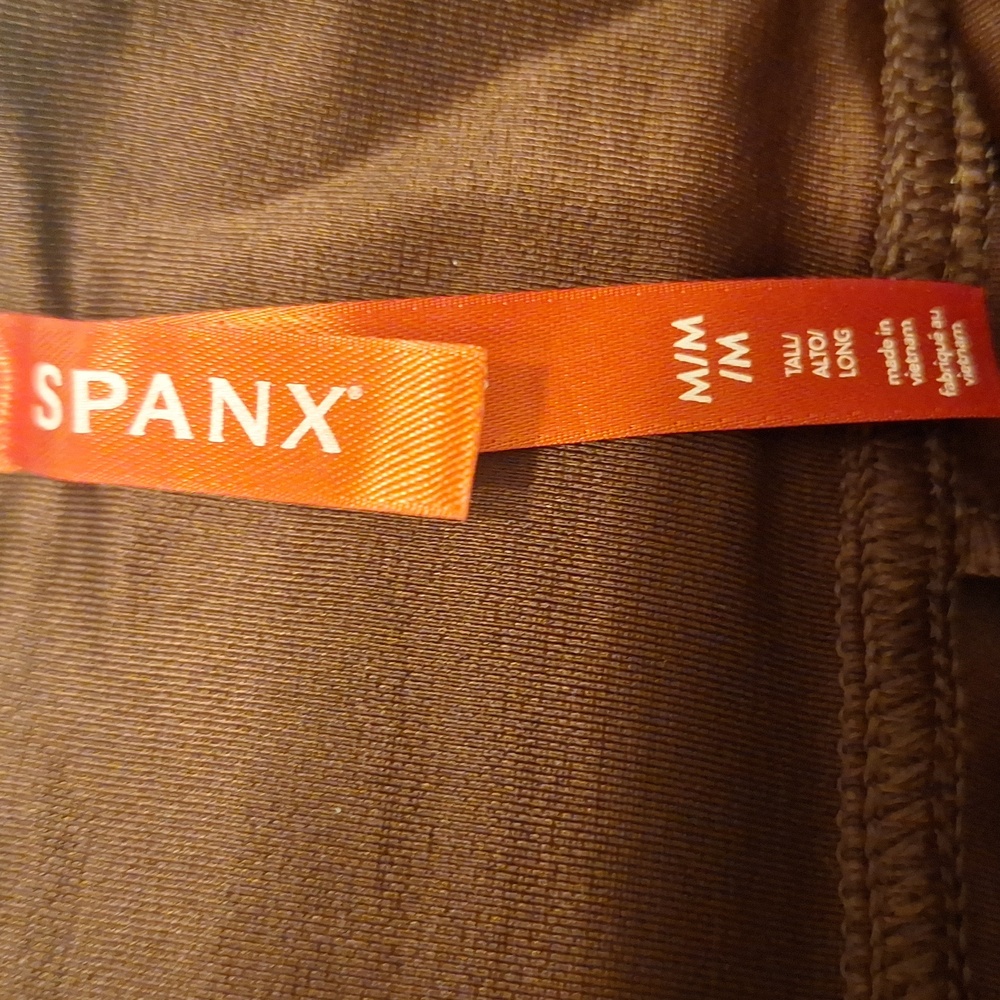 SPANX Burgandy Pleather Leggings M/Long - Picture 5 of 7